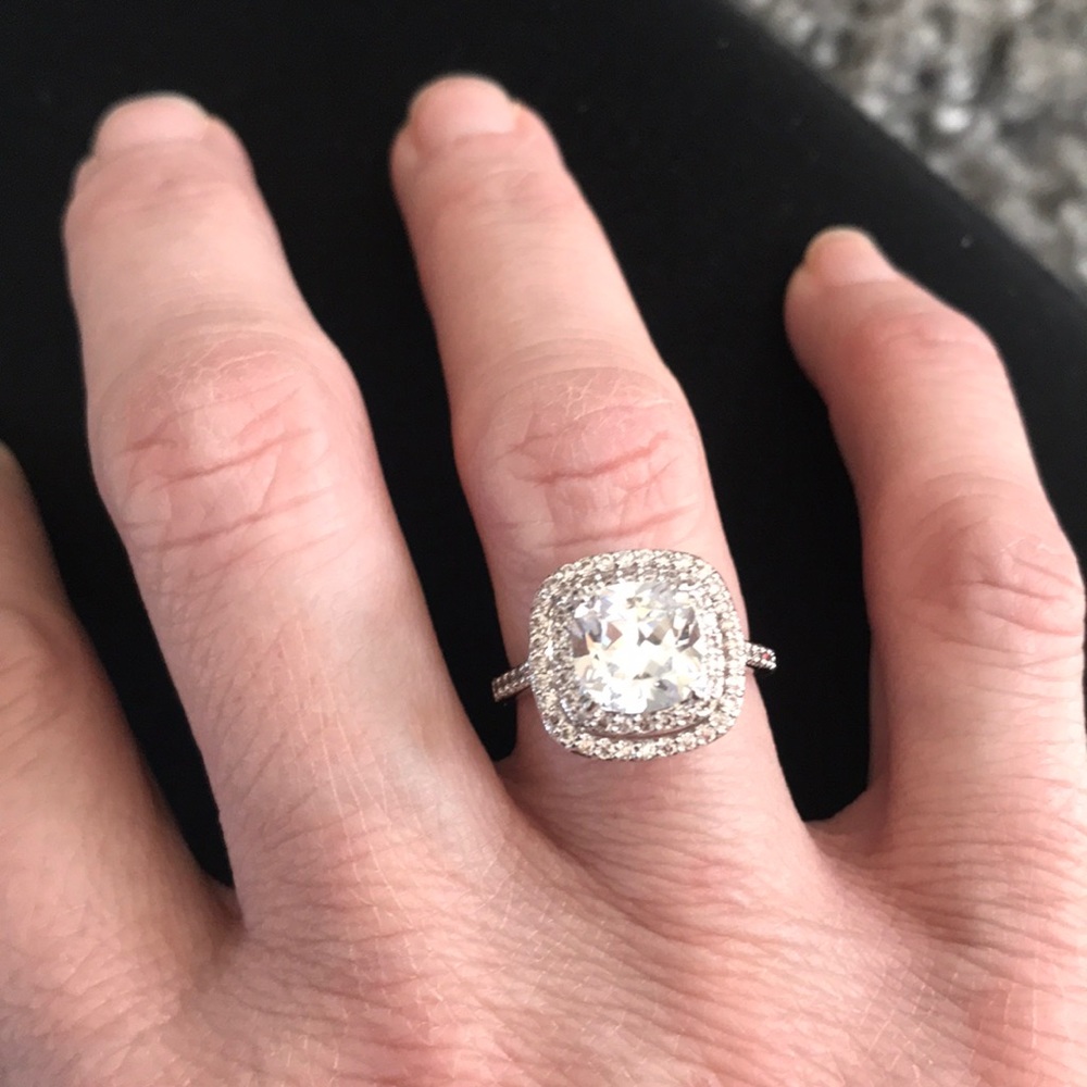 Costume diamond ring